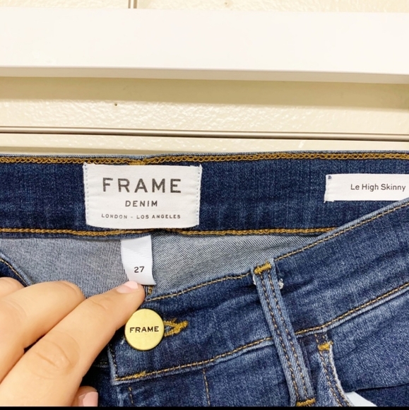 Frame Le High Skinny Jeans - Triangle Hem - Picture 3 of 5